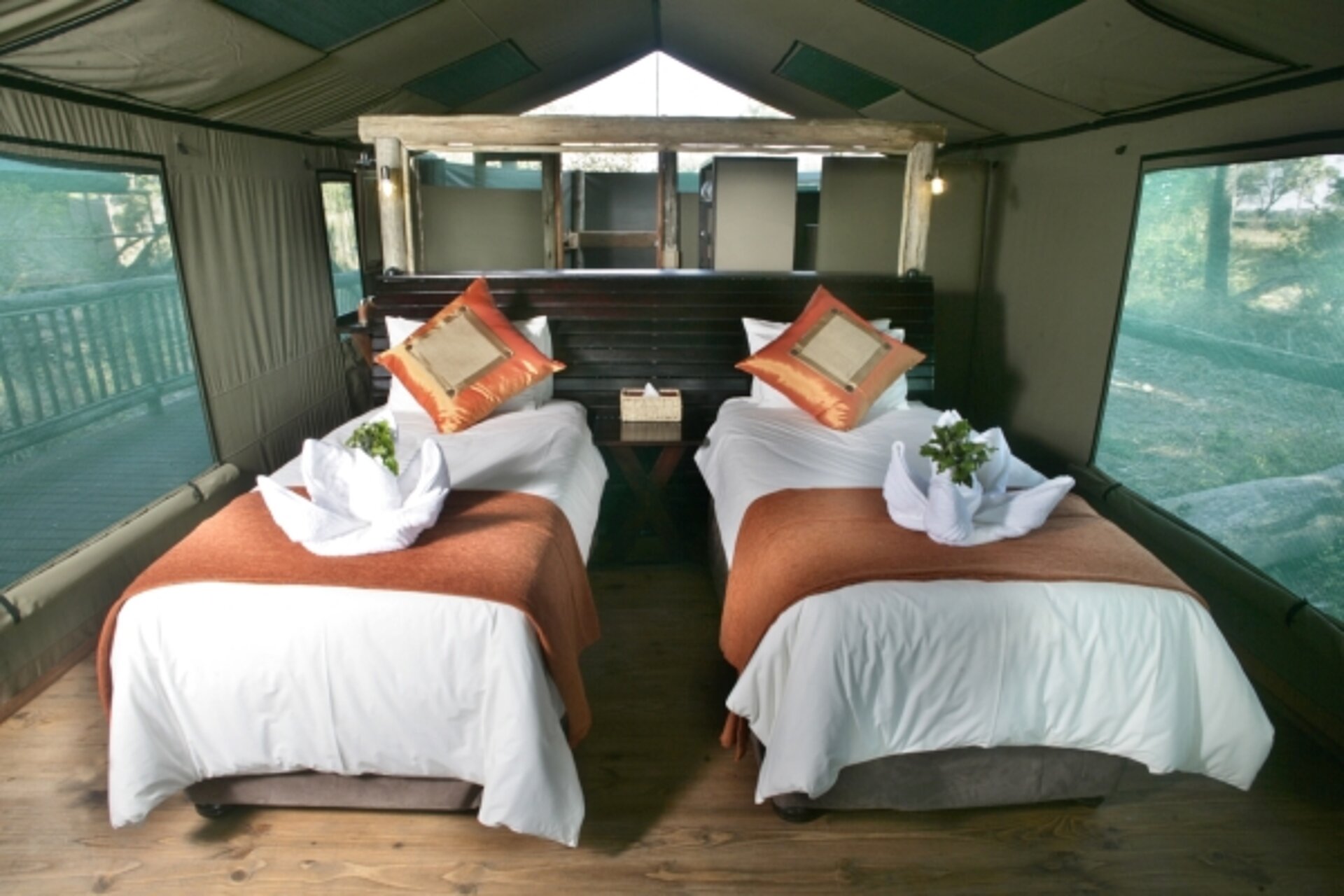 Privatreise, Gruppenreise, Selbstfahrertour, Botswana, Maun, Moremi Crossing Camp, Unterkunft