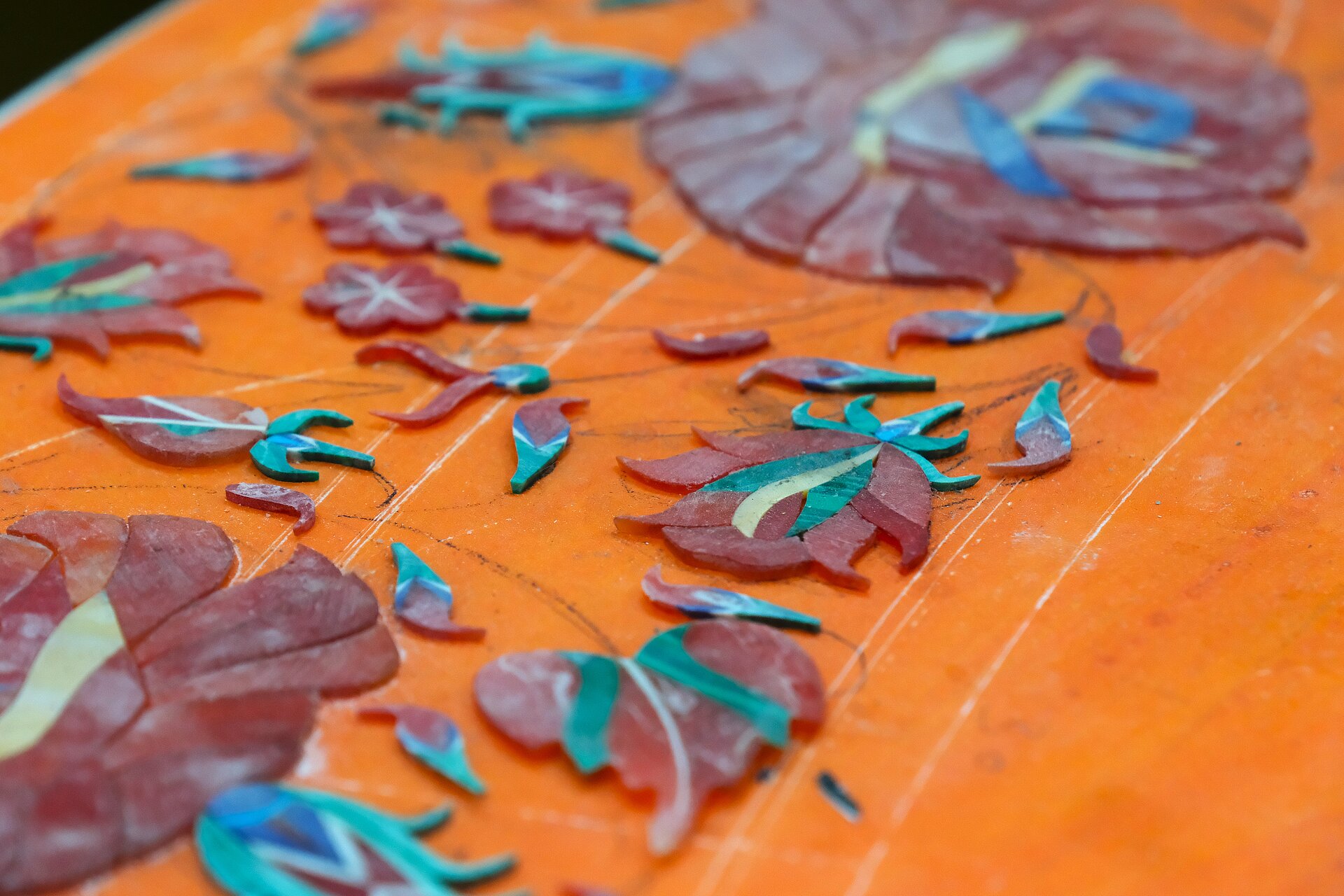 Die Kunst der Steinlegerei in Agra, Indien