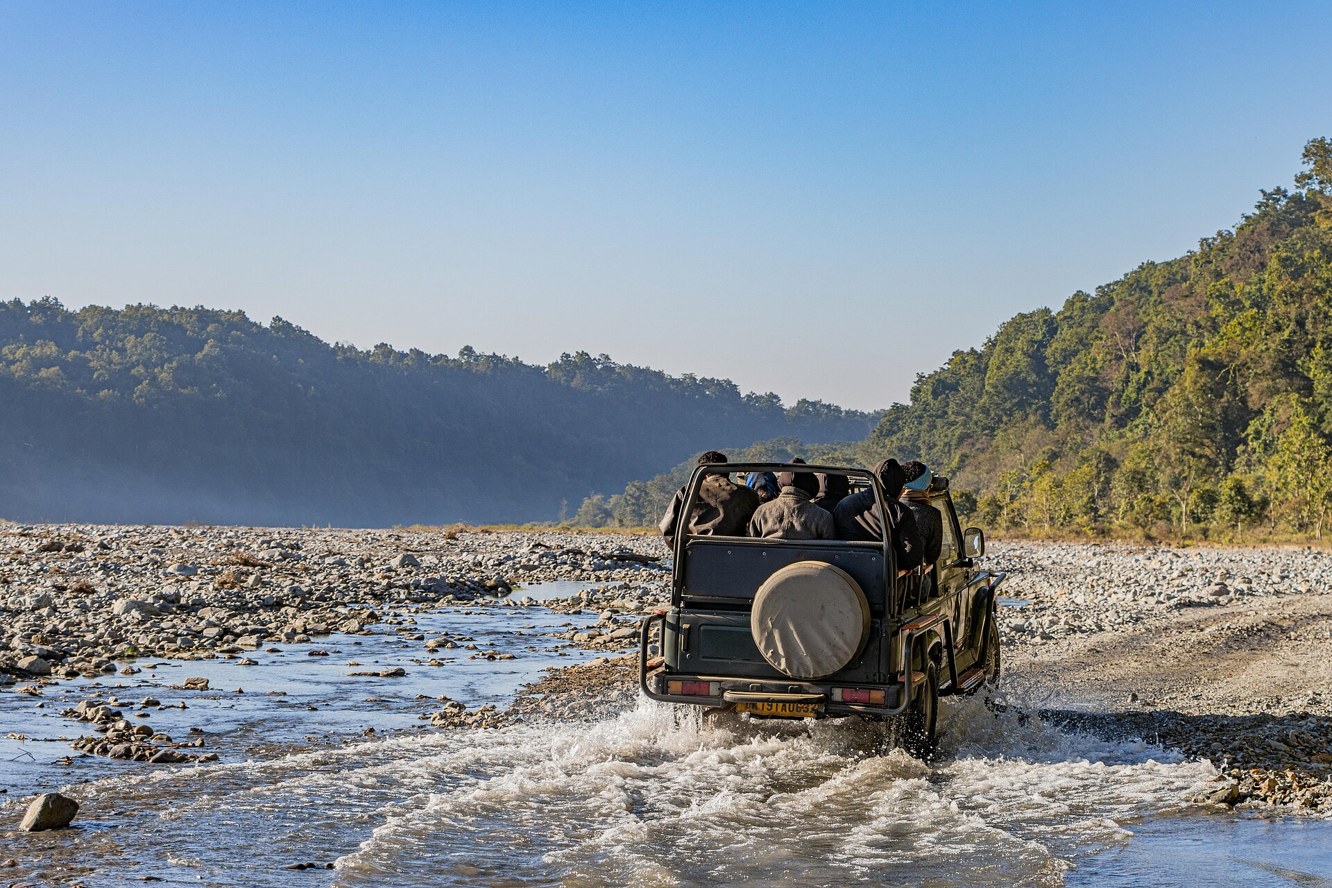 Auf Safari im privaten Jeep durch den Jim Corbett Nationalpark