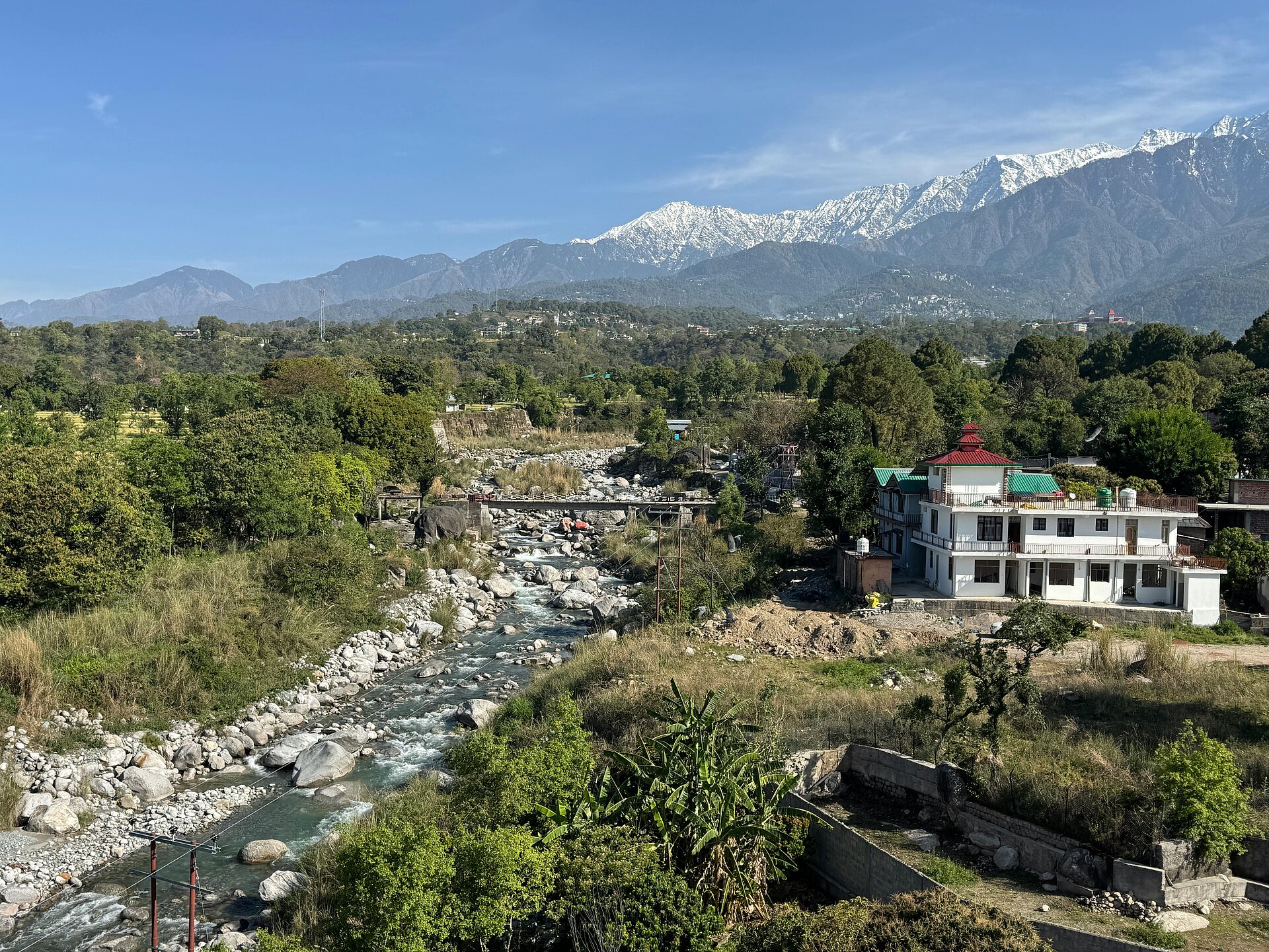 Landschaftsausblick auf die Stadt Dharamshala