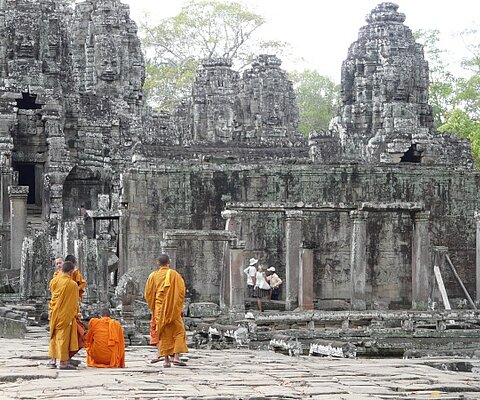Angkor Wat mit TAKE OFF Reisen entdecken
