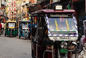 Elektronische Tuk-Tuks in Delhi