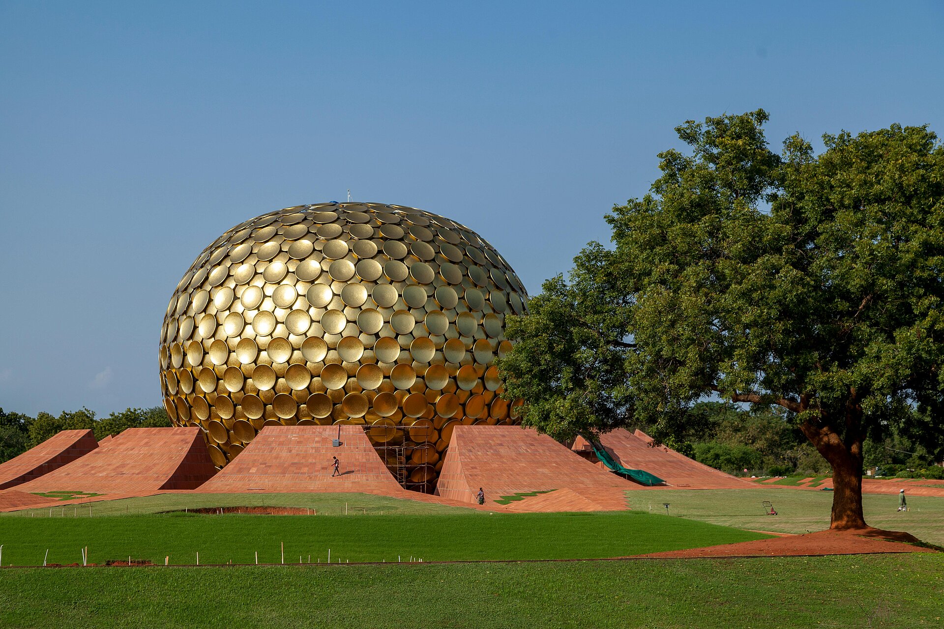 Matrimandir bei Auroville in Pondicherry