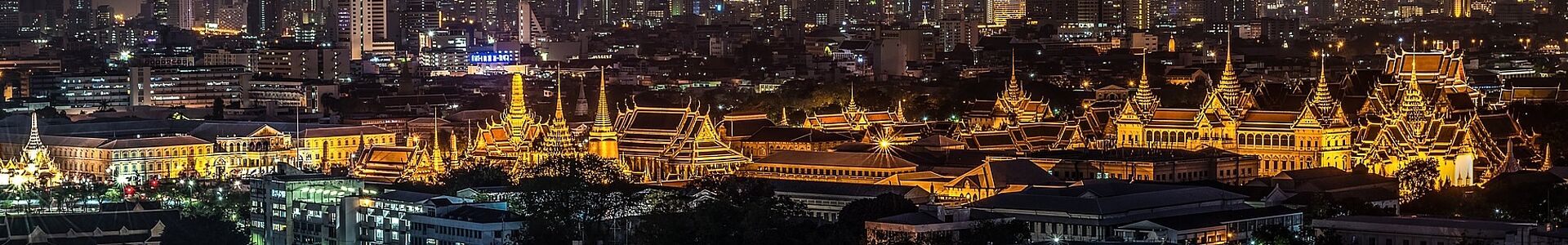 Bangkok Grand Palace bei Nacht 